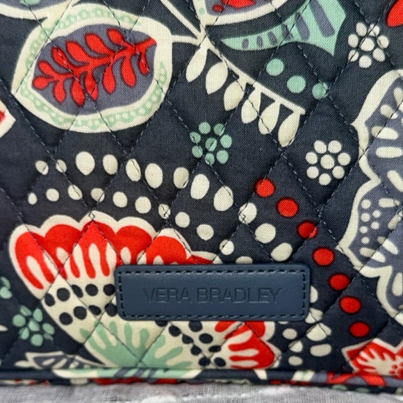 Vera Bradley Nomadic Floral Design Quilted Padded Laptop Sleeve Travel Case NWT - Picture 7 of 15